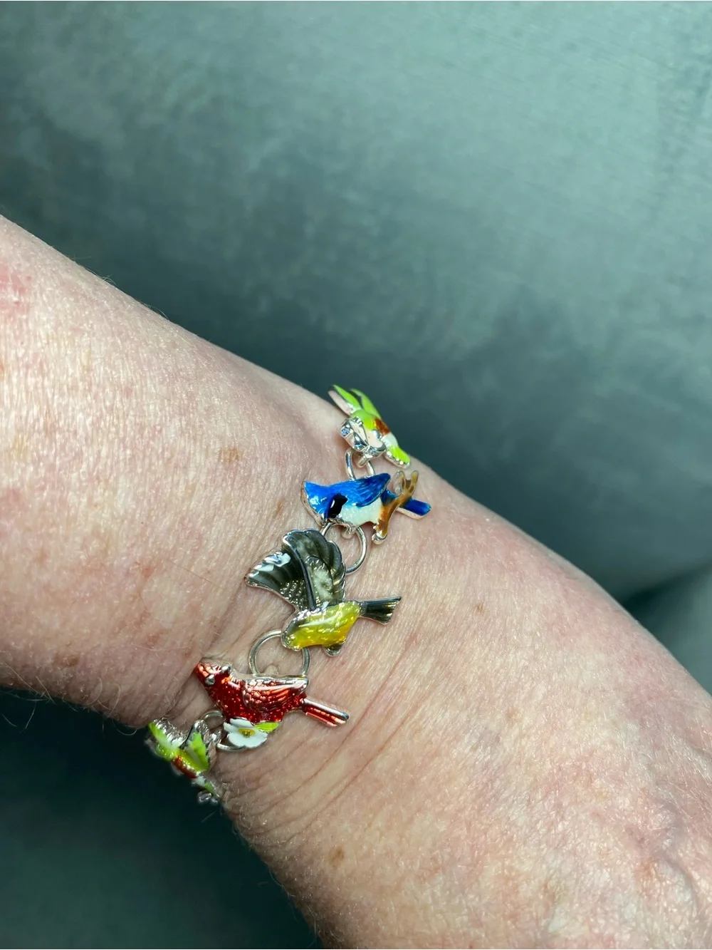 Multicolor Enamel Bird Link Bracelet Magnetic Closure size 6.5 vintage - Picture 16 of 17